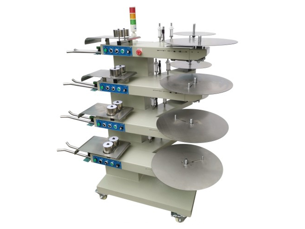 W44S 4 -akselin terminaali Rewinder Machine