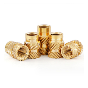 Iniectio fingitur aeris Knurled pollice per foraminis nut